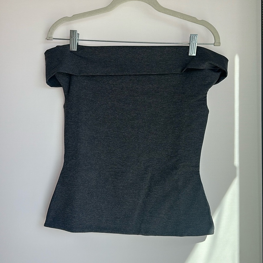Aritzia Contour Ravish top